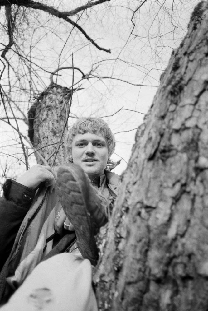 Photographic and Artistic Work by Leon Eichelbaum (Archive) – b180