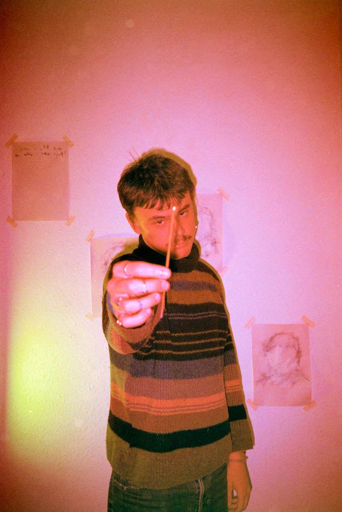 Photographic and Artistic Work by Leon Eichelbaum (Archive) – b311