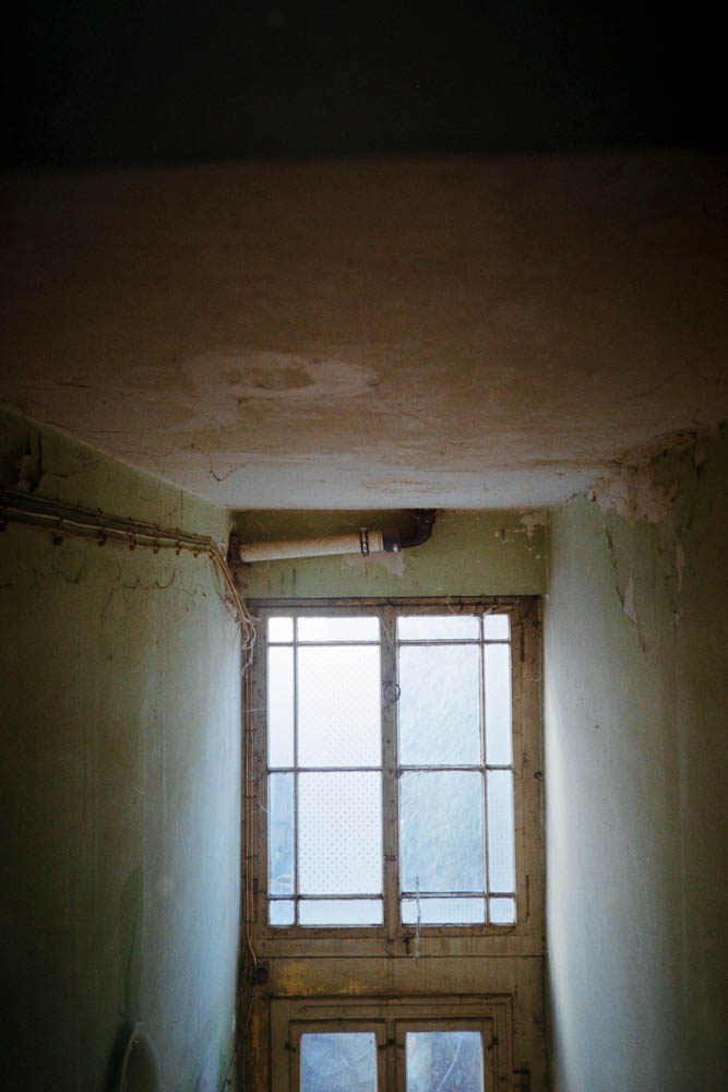 Photographic and Artistic Work by Leon Eichelbaum (Archive) – b368