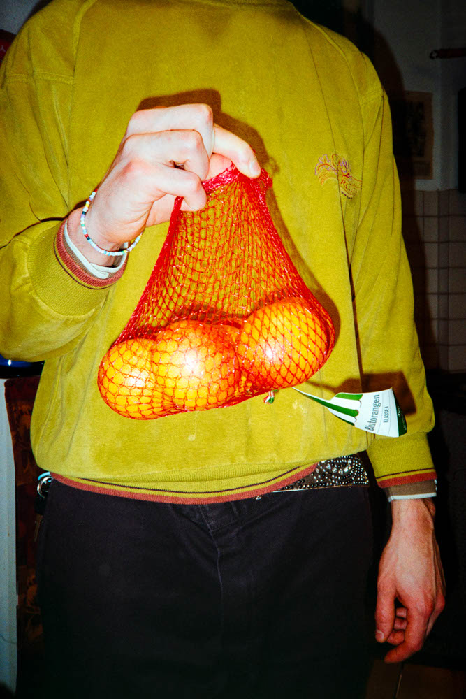 Photographic and Artistic Work by Leon Eichelbaum (Archive) – b407