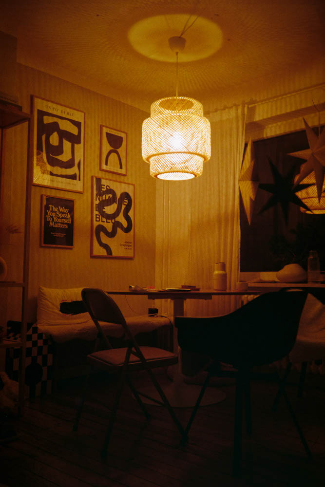 Photographic and Artistic Work by Leon Eichelbaum (Archive) – b464