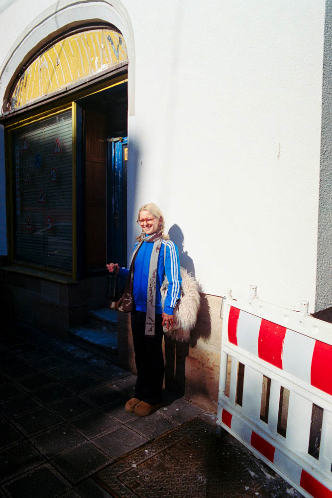 Photographic and Artistic Work by Leon Eichelbaum (Archive) – b573