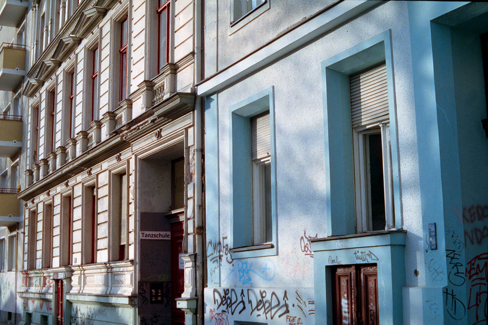 Photographic and Artistic Work by Leon Eichelbaum (Archive) – b628