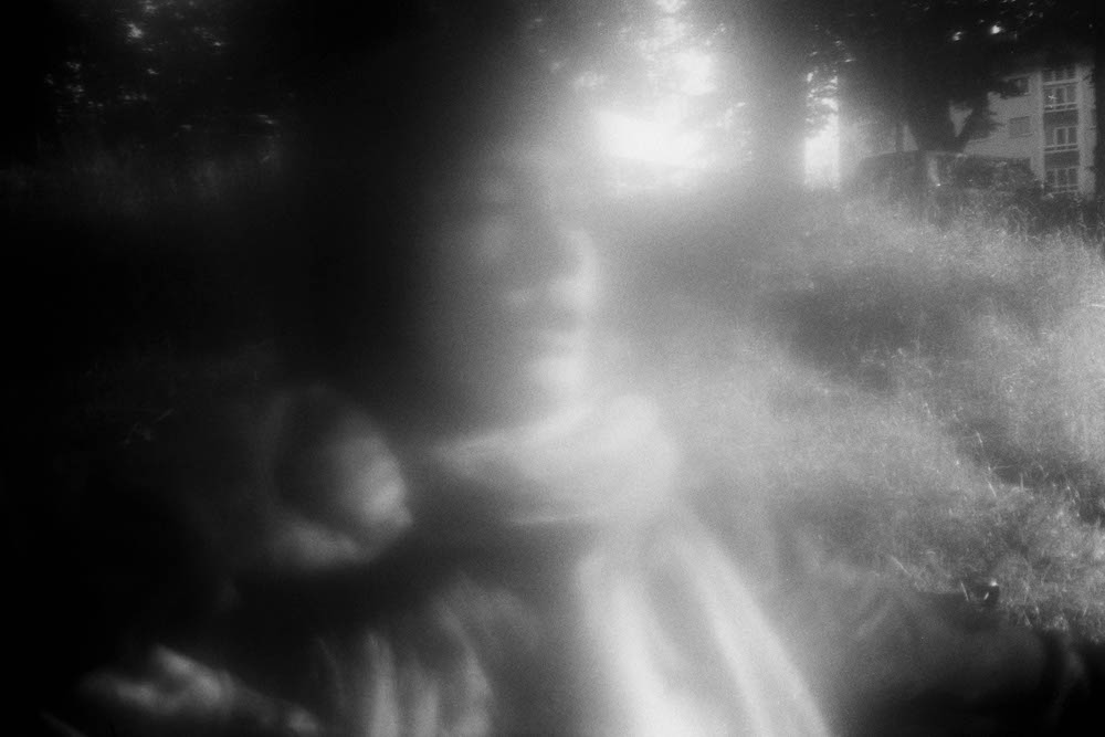 Photographic and Artistic Work by Leon Eichelbaum (Archive) – b829