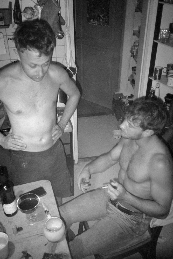 Photographic and Artistic Work by Leon Eichelbaum (Archive) – b926